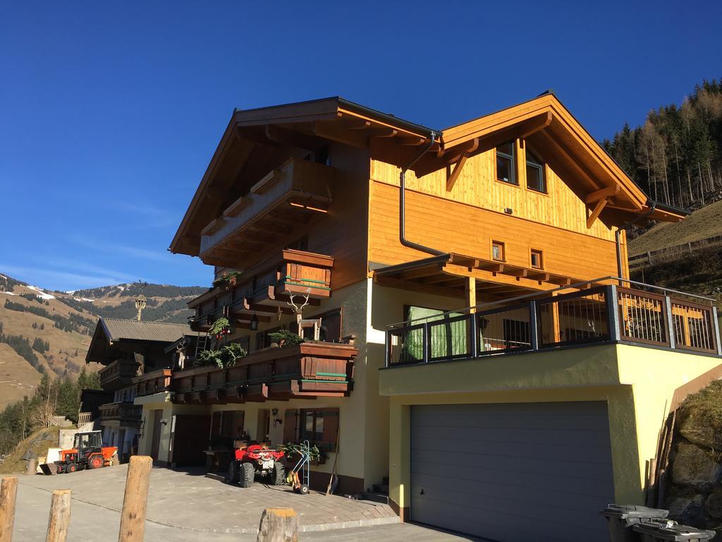 Landhaus Taxach Saalbach-Hinterglemm Exterior photo